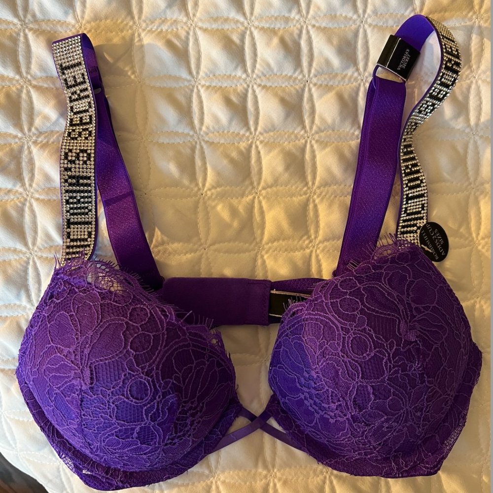 Victoria's Secret Push Up Bombshell Bra